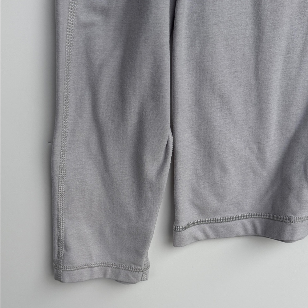 Lululemon Silverescent Evolution Henley Long Sleeve Mens XL Grey Anti-Odor Tech - Picture 9 of 14